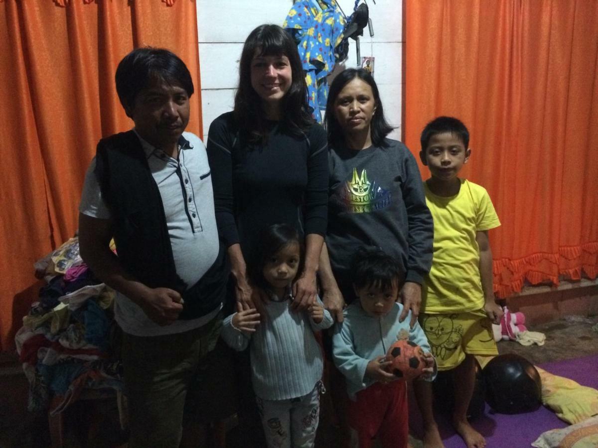 Mama Tia Family Homestay Рантепао Екстериор снимка