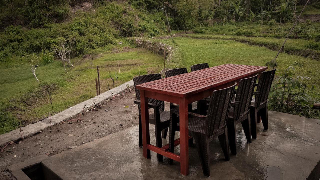 Mama Tia Family Homestay Рантепао Екстериор снимка
